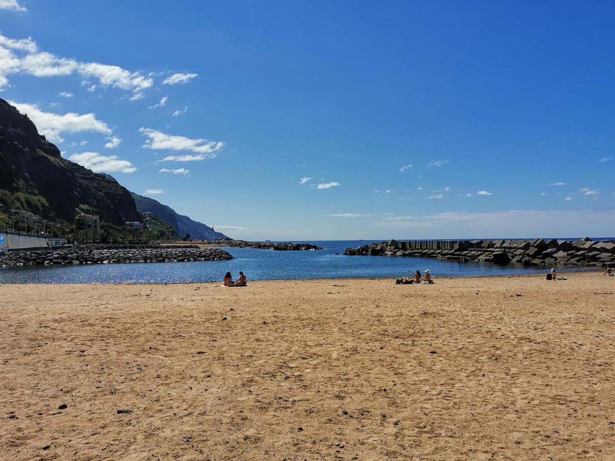 Charming Studios In Calheta Beach - Villa Esmeralda Kültér fotó