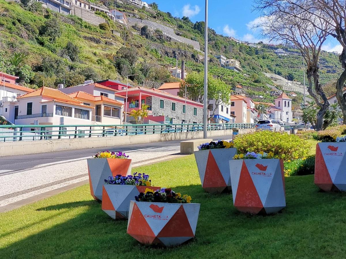 Charming Studios In Calheta Beach - Villa Esmeralda Kültér fotó