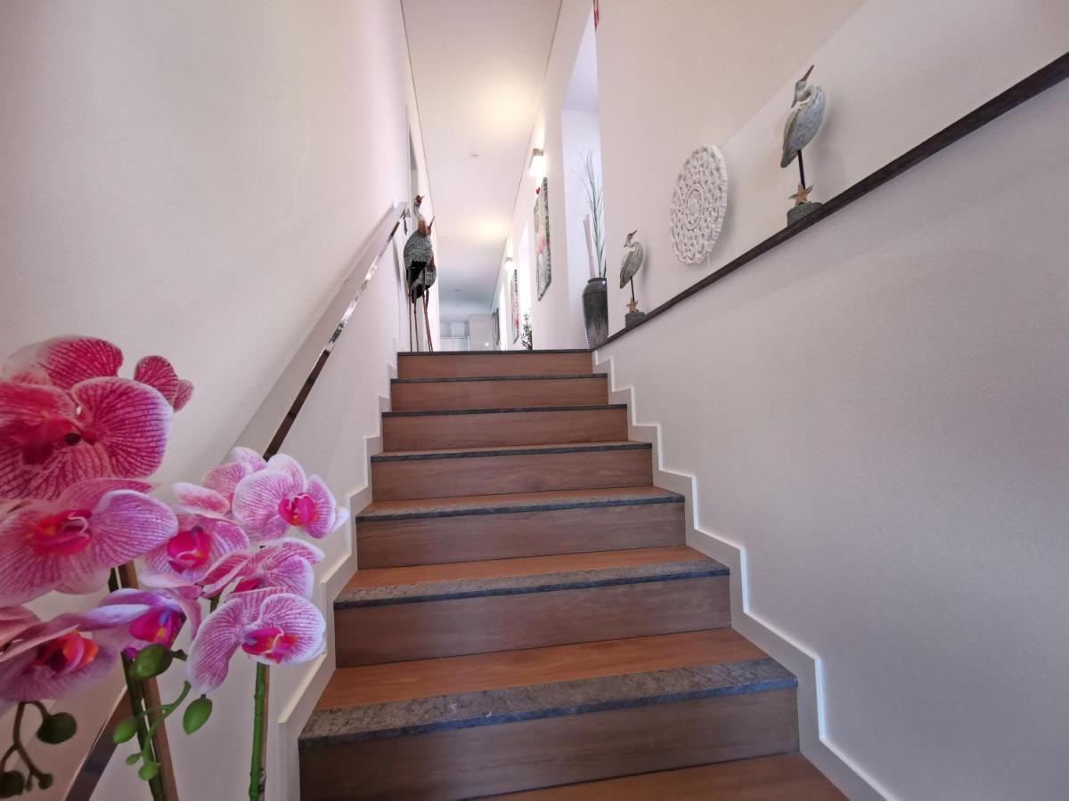 Charming Studios In Calheta Beach - Villa Esmeralda Kültér fotó
