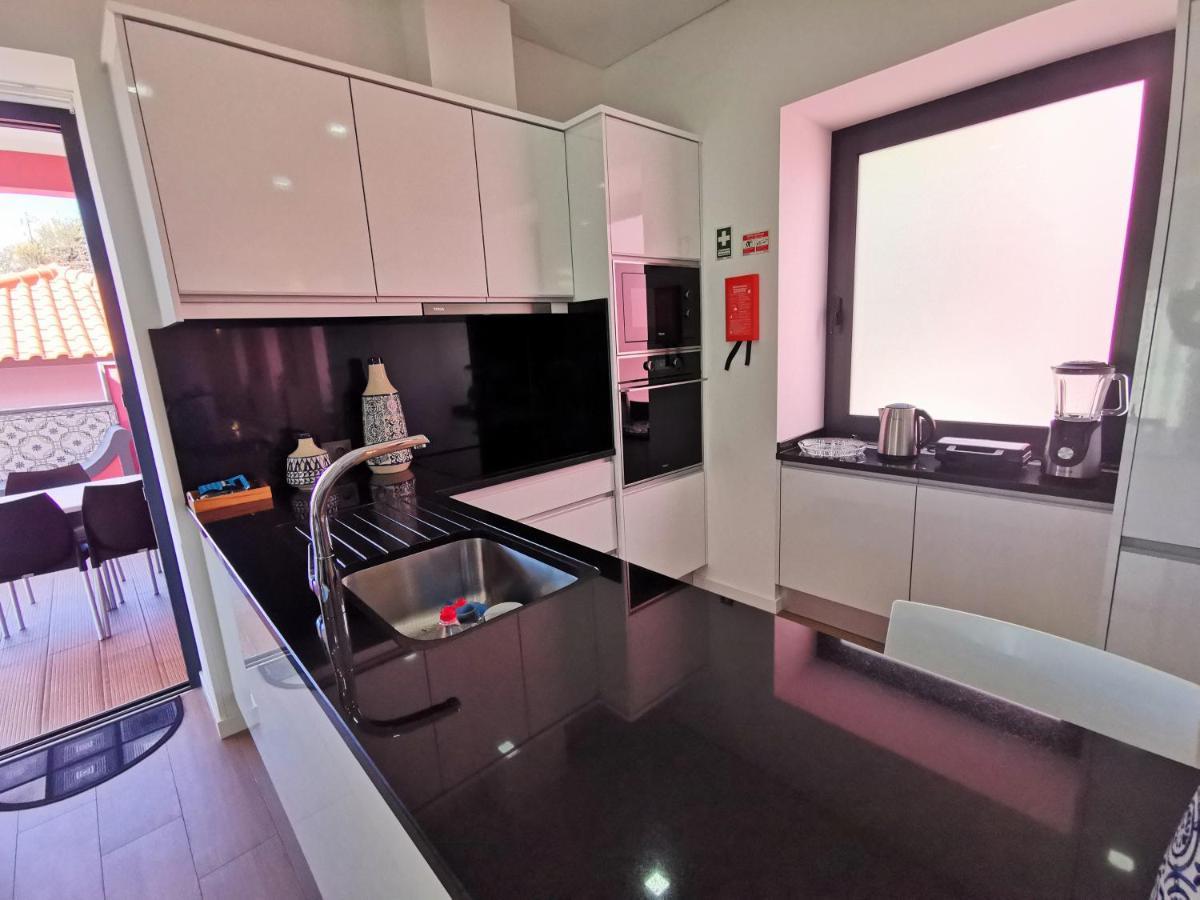 Charming Studios In Calheta Beach - Villa Esmeralda Kültér fotó