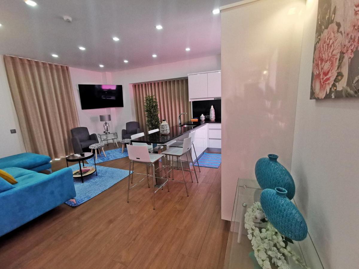 Charming Studios In Calheta Beach - Villa Esmeralda Kültér fotó
